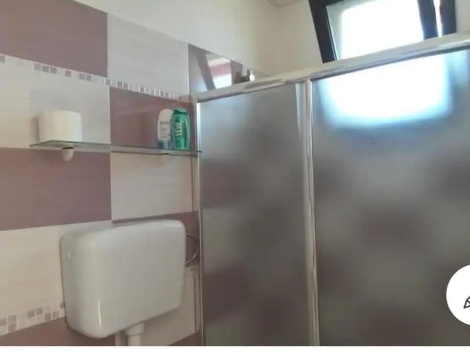 Briciola'S Rooms Порто Чезарео Екстериор снимка